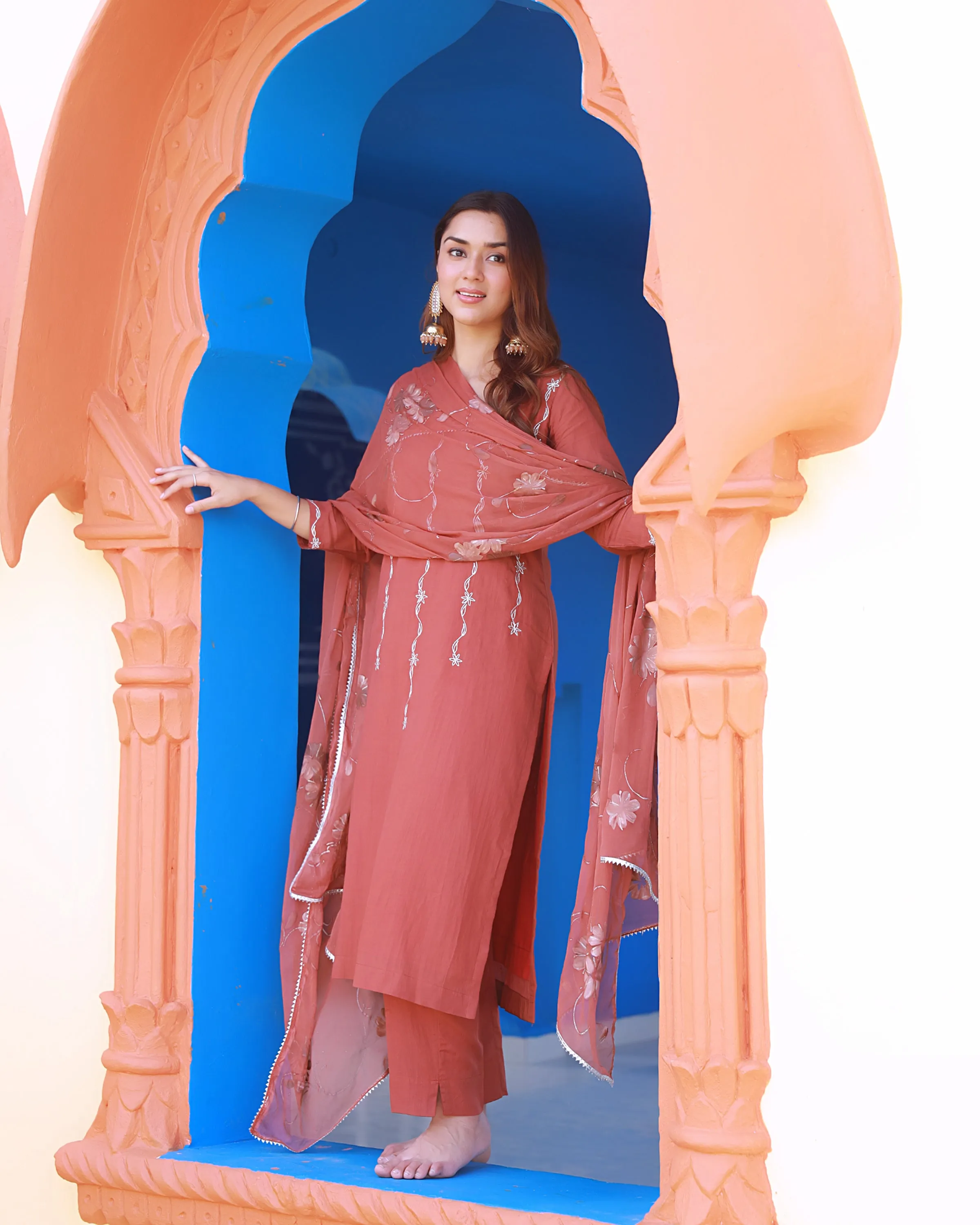 Heer Copper Hand Embroidered Silk Kurta Pant with Hand Painted Dupatta